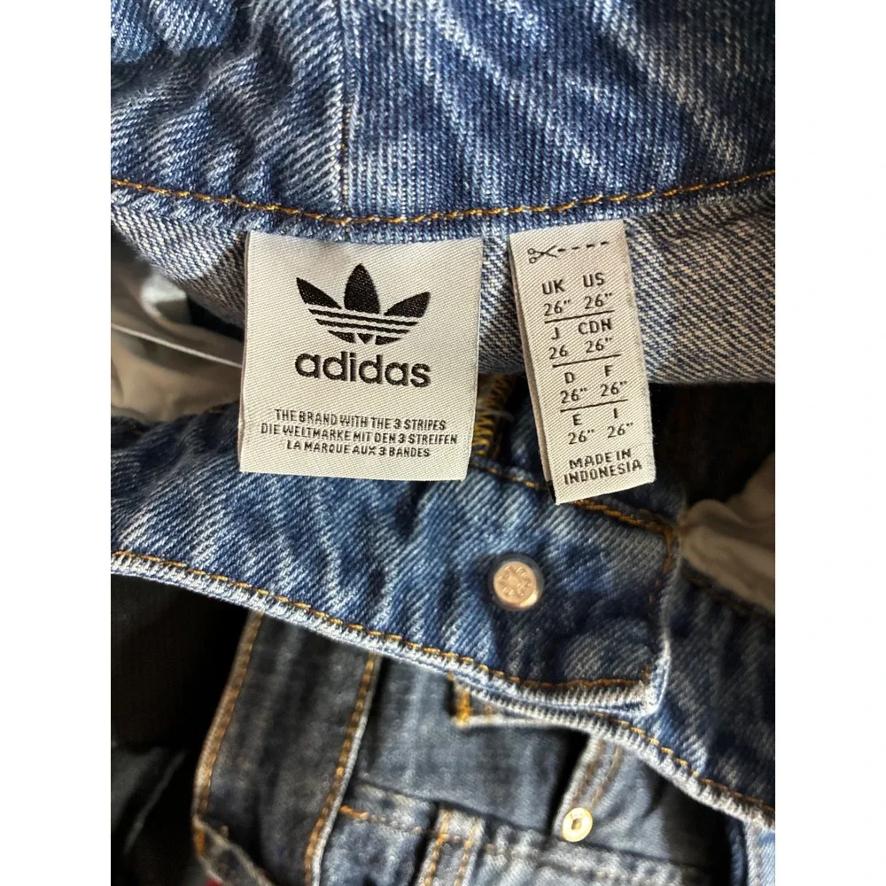 Sold. Adidas Originals Women Blue Pintuck Wide Leg Denim Jeans 3-Stripe Size - Picture 4 of 9